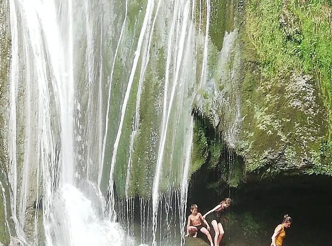 캠프장 Les Campagnes *