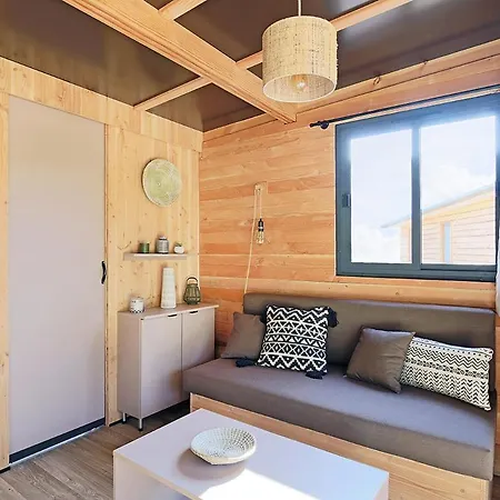 Les Campagnes Campsite *